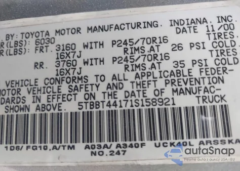 2001 Toyota Tundra Sr5 V8 z USA, uszkodzony, nr VIN 5TBBT44171S158921